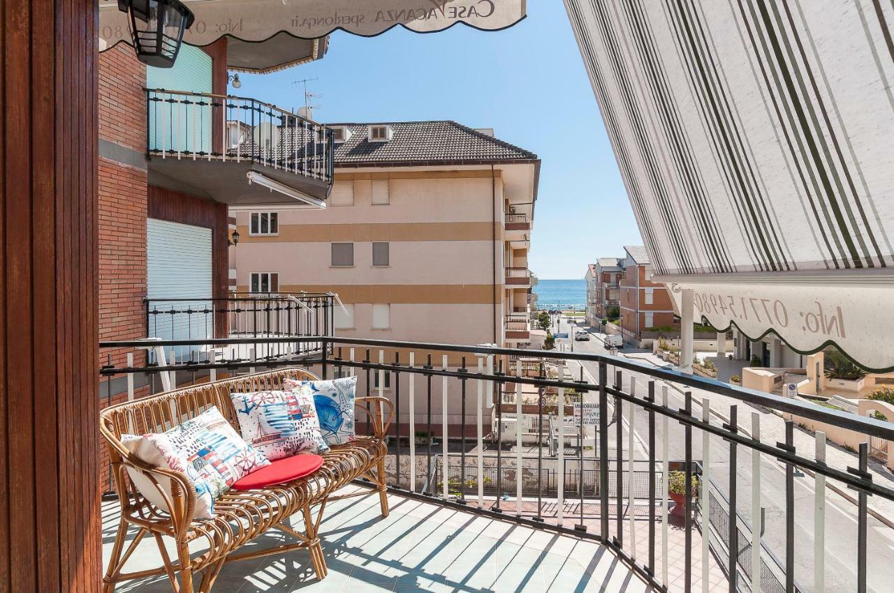 Appartamento Casa Vacanza Flora Sperlonga Esterno foto